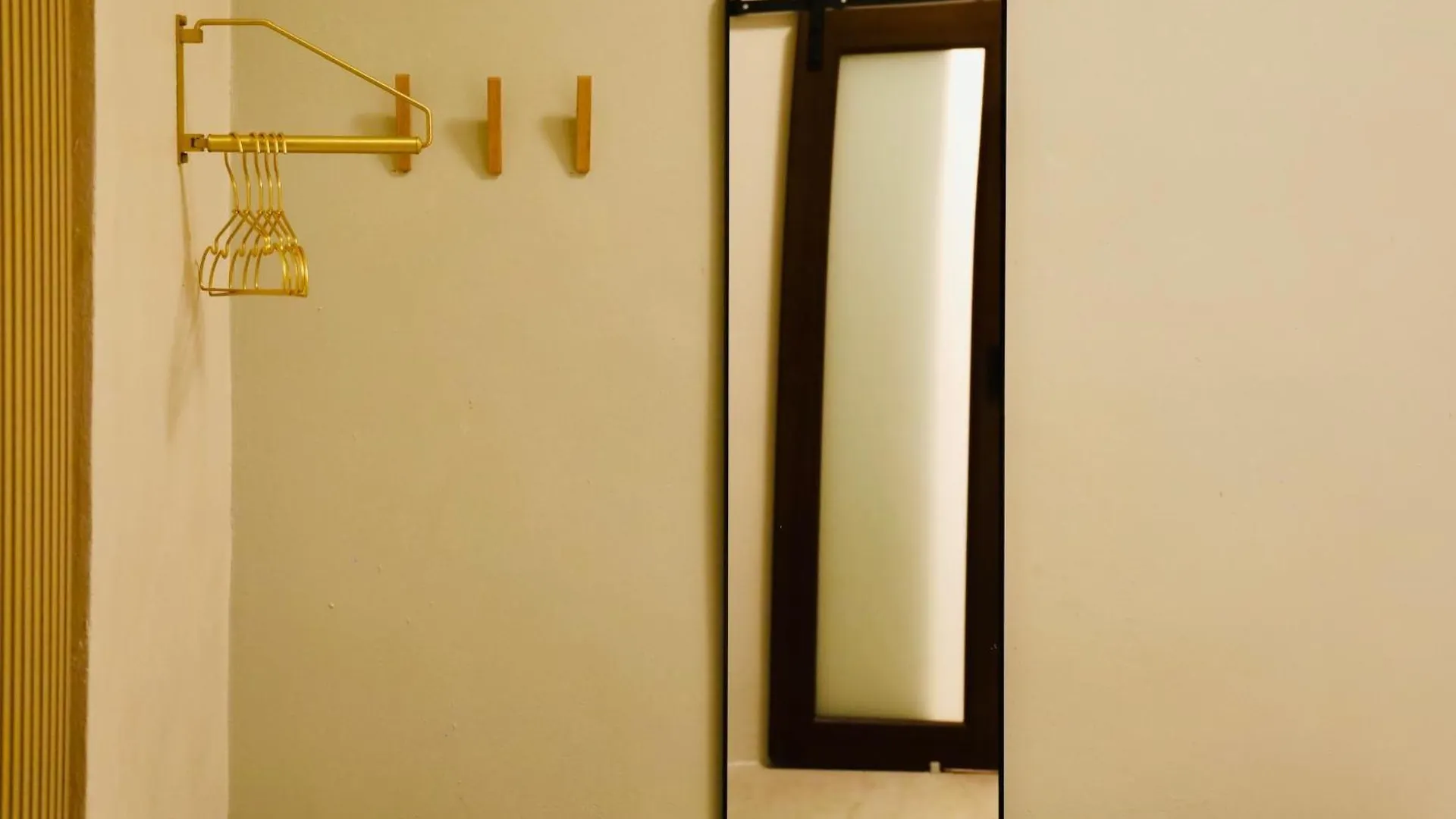 Room 4 Compact Bunk Room In Arts District Σαν Χουάν 0*,  Πουέρτο Ρίκο